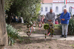P1000042